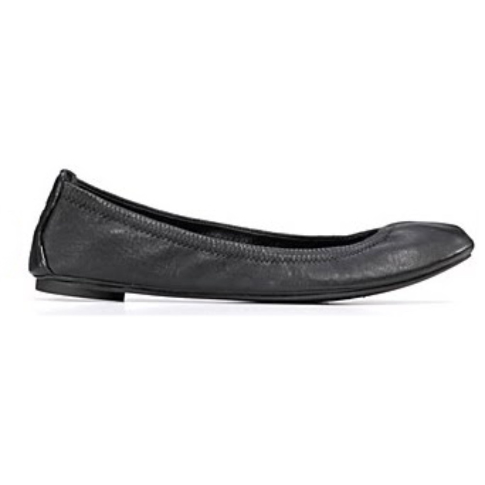 Tory Burch Eddie Scrunch Ballet Flats in Black (Size 9.5)